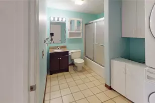 200 Woodlawn Ave, North Providence, RI 02904 - Photo 19