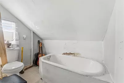 98 Pocasset Avenue, Providence, RI 02909 - Photo 17