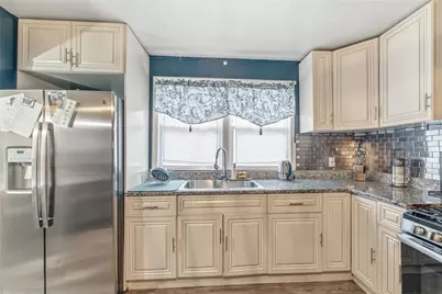 98 Pocasset Avenue, Providence, RI 02909 - Photo 11