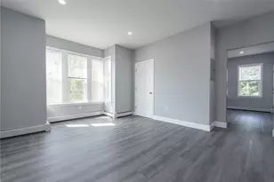 49 Hollis St, Providence, RI 02907 - Photo 15