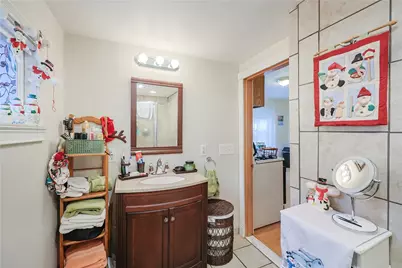 159 Dunnell Avenue, Pawtucket, RI 02860 - Photo 39