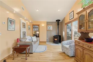 1282 E Rd, Tiverton, RI 02878 - Photo 13