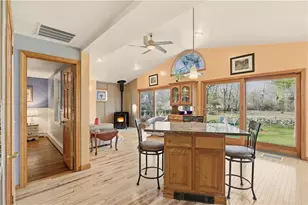 1282 E Rd, Tiverton, RI 02878 - Photo 9