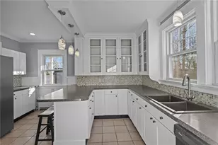 58 Youngs Ave, West Warwick, RI 02893 - Photo 5