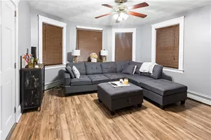 22 Suffolk St, Providence, RI 02907 - Photo 19