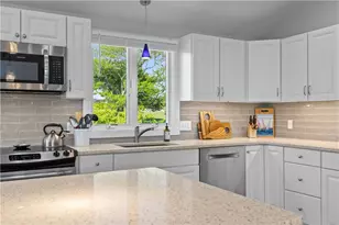 49 Ocean Dr, Little Compton, RI 02837 - Photo 17