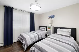 54 Salem Ave, Cranston, RI 02920 - Photo 21