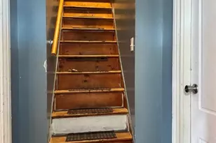 649 Public St, Providence, RI 02907 - Photo 13