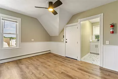 75 Baldwin Street, Pawtucket, RI 02860 - Photo 5