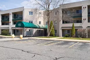 31 Devereux Ave, Providence, RI 02909 - Photo 1