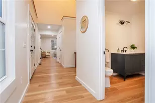 247 Glen Hill Dr, North Kingstown, RI 02874 - Photo 15