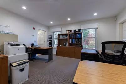 14 Clinton Avenue, Jamestown, RI 02835 - Photo 7