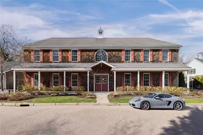 14 Clinton Avenue, Jamestown, RI 02835 - Photo 1