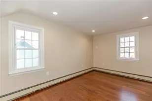 70 Archer St, Pawtucket, RI 02861 - Photo 21