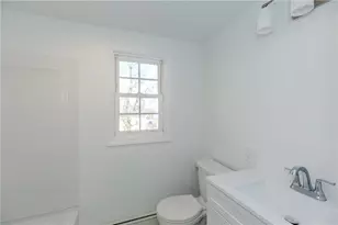 70 Archer St, Pawtucket, RI 02861 - Photo 25