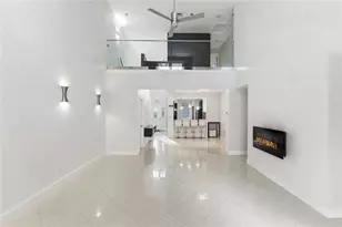 315 Old River Rd, Lincoln, RI 02838 - Photo 9