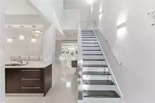 315 Old River Rd, Lincoln, RI 02838 - Photo 7