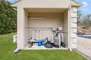 175 Hope Furnace Rd, Scituate, RI 02831 - Photo 5