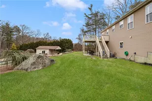 175 Hope Furnace Rd, Scituate, RI 02831 - Photo 13