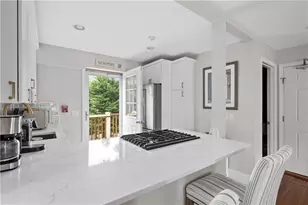 22 Stockholm St, Newport, RI 02840 - Photo 11