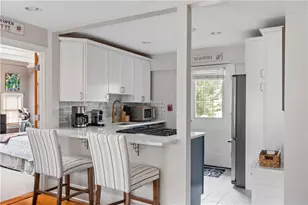 22 Stockholm St, Newport, RI 02840 - Photo 7