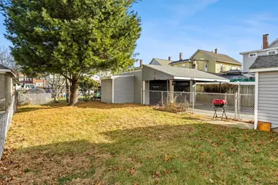 154 Summit Street, Pawtucket, RI 02860 - Photo 7