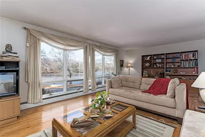 160 Oakwoods Drive, South Kingstown, RI 02879 - Photo 11