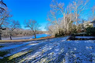 160 Oakwoods Dr, South Kingstown, RI 02879 - Photo 5