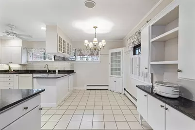 14 Rip Van Winkle Circle Circle, Warwick, RI 02886 - Photo 19