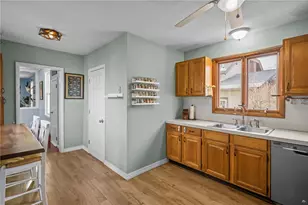 12 Vintner Ave, East Providence, RI 02915 - Photo 3