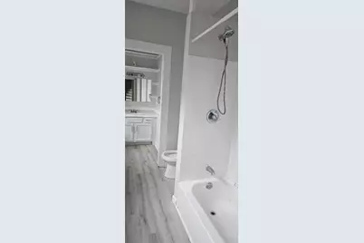 400 Broadway Way #2R, Pawtucket, RI 02860 - Photo 5