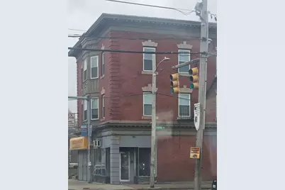 400 Broadway Way #2R, Pawtucket, RI 02860 - Photo 1