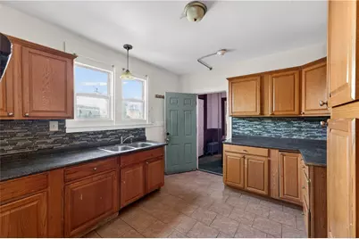 1267 Cranston Street, Cranston, RI 02920 - Photo 37