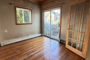 121 Samuel Ave, Pawtucket, RI 02860 - Photo 9