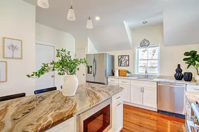 169 Transit Street #2, Providence, RI 02906 - Photo 7