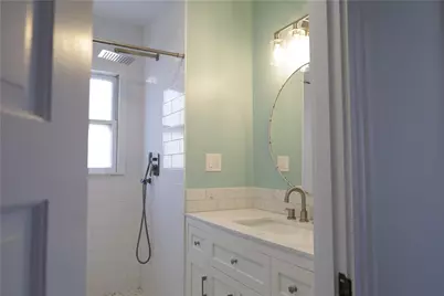 299 Prospect Avenue, Middletown, RI 02842 - Photo 23