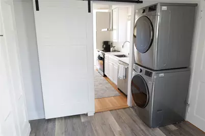 299 Prospect Avenue, Middletown, RI 02842 - Photo 13