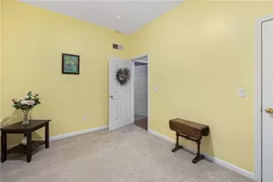 145 Smithfield Rd, North Providence, RI 02904 - Photo 25