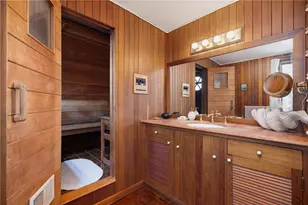 4 Hunter Ave, Newport, RI 02840 - Photo 27