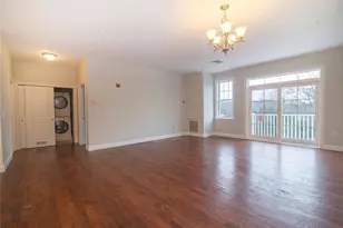 301 Church St, South Kingstown, RI 02879 - Photo 7