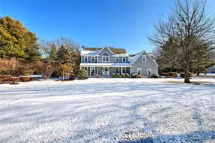 350 Kettle Pond Dr, South Kingstown, RI 02879 - Photo 3