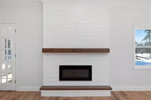 36 Kinnicutt Ave, Warren, RI 02885 - Photo 15