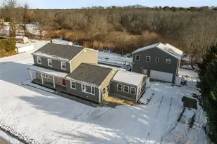 36 Kinnicutt Ave, Warren, RI 02885 - Photo 3