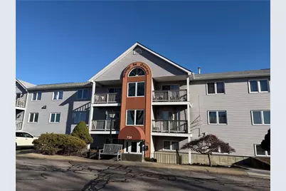 724 Beverage Hill Avenue #302, Pawtucket, RI 02861 - Photo 1