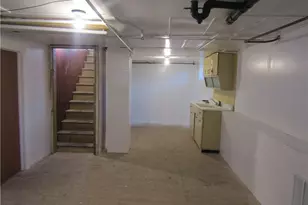 1166 Douglas Ave, North Providence, RI 02904 - Photo 39