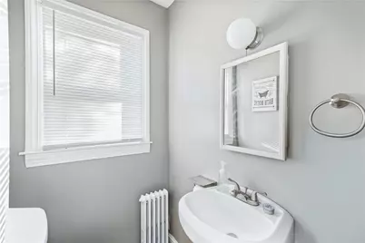 1548 Smith Street, North Providence, RI 02911 - Photo 39