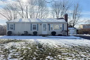 53 Whipple Ave, Barrington, RI 02806 - Photo 1