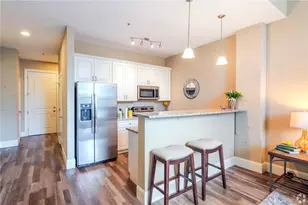 22 Eagle St, Providence, RI 02908 - Photo 3