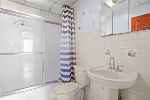 295 Vermont Ave, Providence, RI 02905 - Photo 23