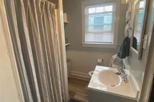 11 S Baptist St, Newport, RI 02840 - Photo 7